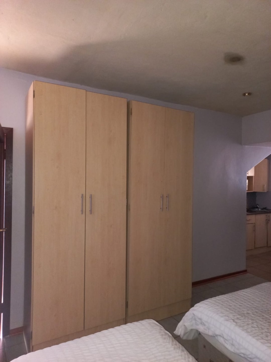 To Let 1 Bedroom Property for Rent in Brandwag Free State